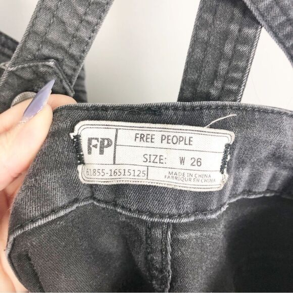 FREE PEOPLE | Century Denim Black Wash Skinny Jean Overalls Women’s Size 26 - Picture 9 of 14